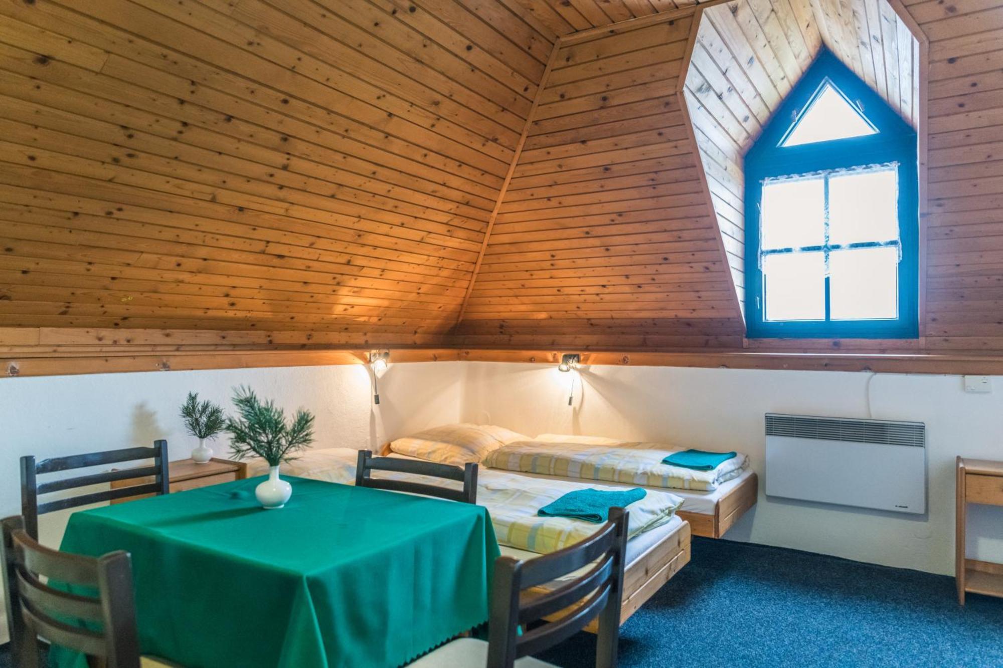 Penzion Familia Antol Liptovsky Mikulas Bagian luar foto