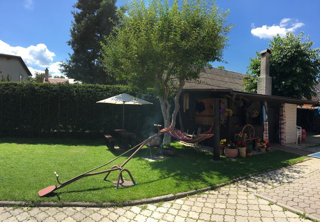 Penzion Familia Antol Liptovsky Mikulas Bagian luar foto